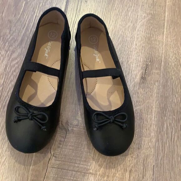 Black shoes  🩰New - Picture 1 of 3